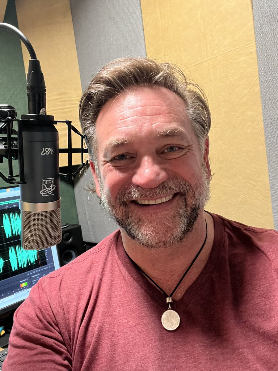 It's a good day when you finish an audiobook and book 2 more gigs! Let's GO!!!🎙️
