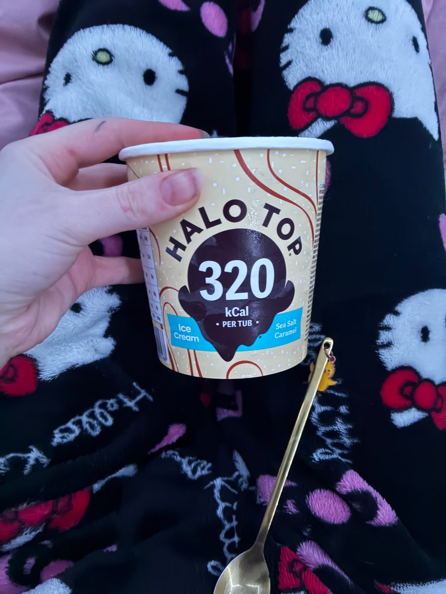 Ilovedazai201's tweet image. Omad 🥹