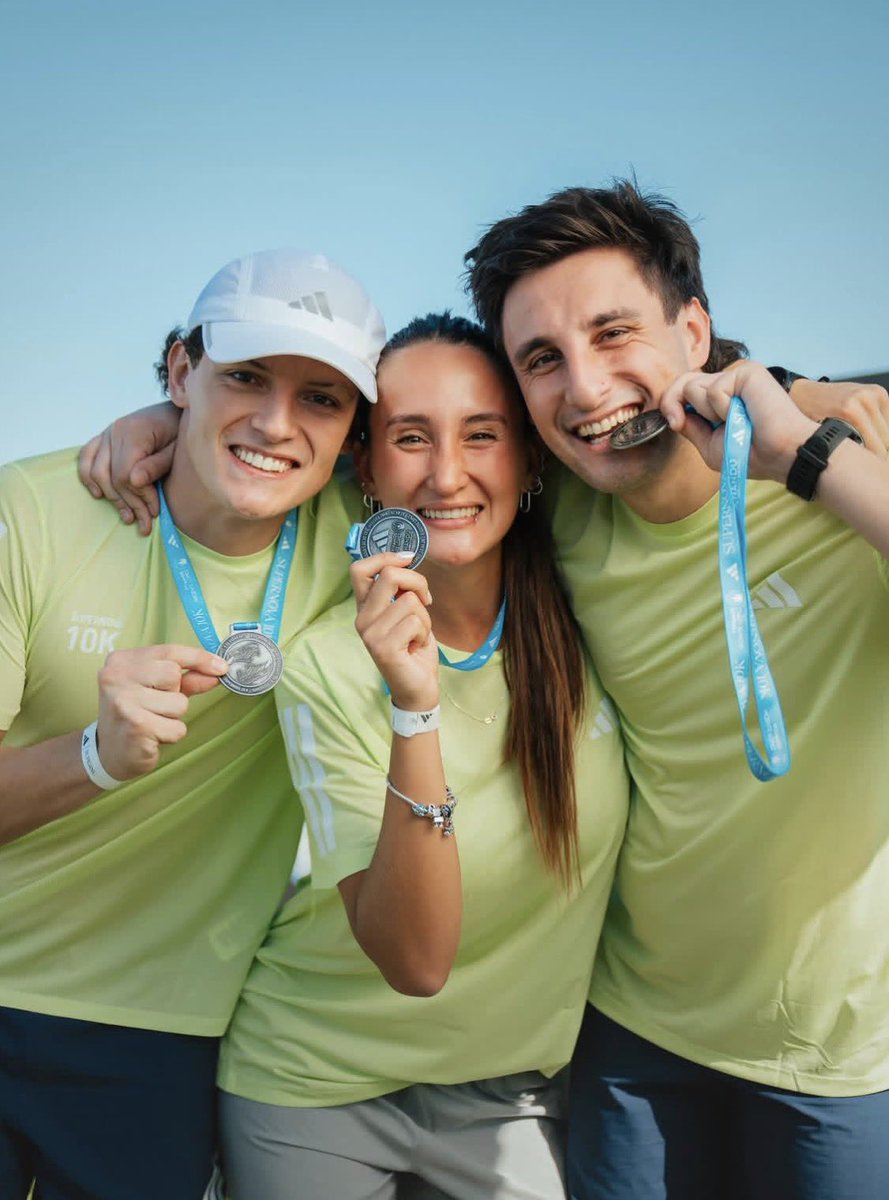 Brllllll_ tweet media