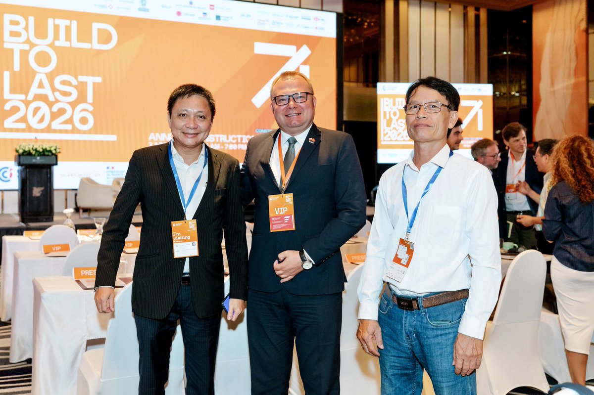 pharasimowicz's tweet photo. FRANCE – VIETNAM CHAMBER OF COMMERCE AND INDUSTRY (CCIFV)
“BUILD TO LAST 2026 – ANNUAL CONSTRUCTION CONFERENCE IN VIETNAM”
📜 🇬🇧 https://t.co/4phZ7aDVCq
📜 🇻🇳 https://t.co/YemGgCw8LT
07 April 2026, HCMC, Vietnam https://t.co/JF1hcYJTXN
