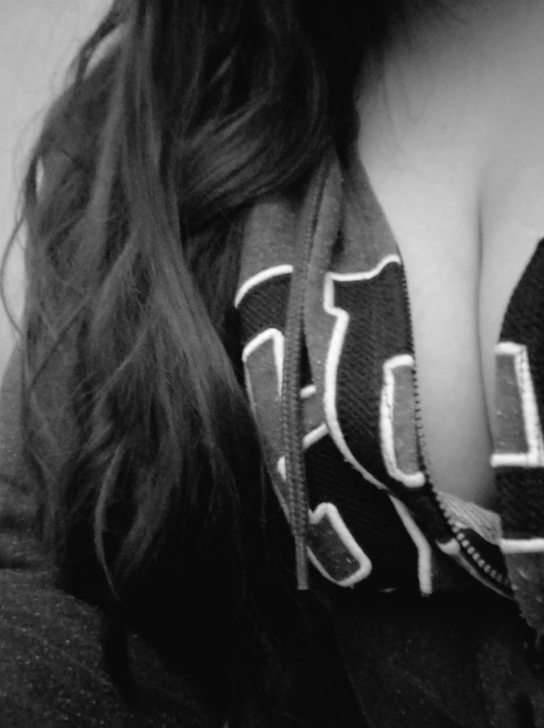 🌸 tweet media
