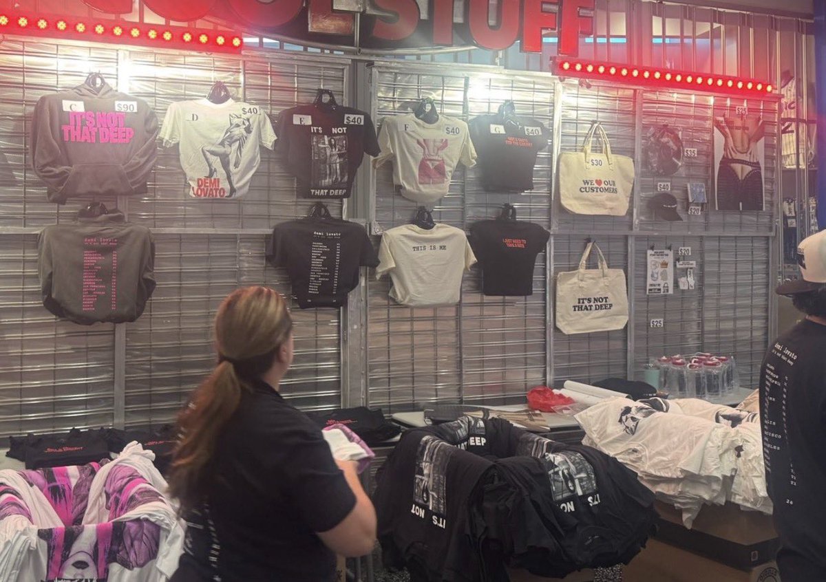 It’s Not That Deep Tour tweet media