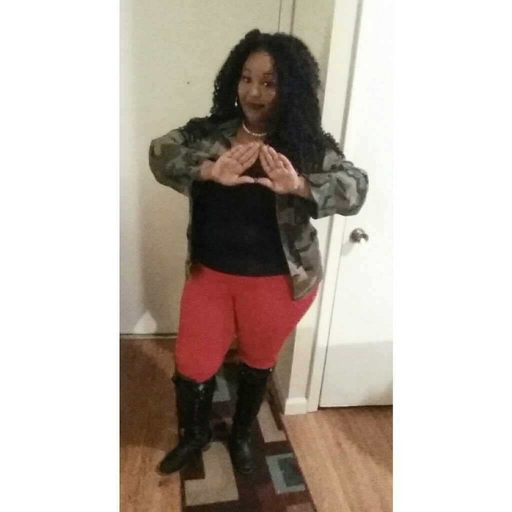 thegoddessinred's tweet image. 12years 🔺 #NOLARedz