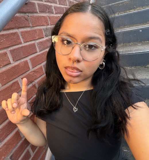 Yazmine 🌞 tweet media