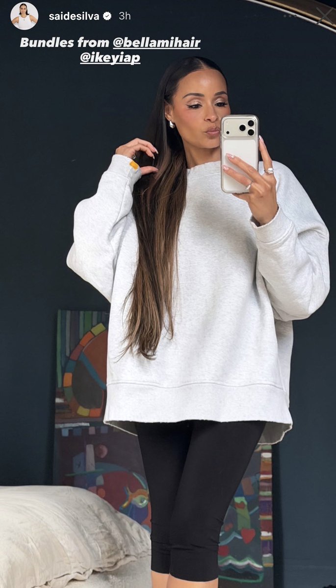 Realitytvguru13's tweet image. #RHONY intro/cast photo day🍎