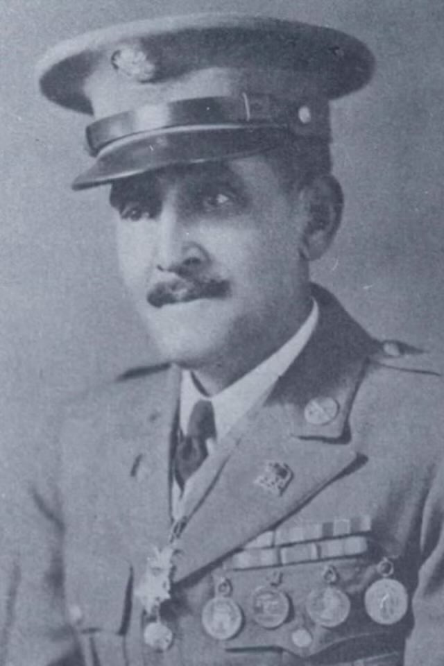 🇺🇸 MOH Monday - Spanish-American War Heroes 🇺🇸

On June 30, 1898, during the Battle of Tayabacoa, Cuba, five soldiers from the 10th Cavalry Regiment (“Buffalo Soldiers”) volunteered for a daring nighttime rescue under heavy Spanish fire.

A recon party of U.S. troops and Cuban