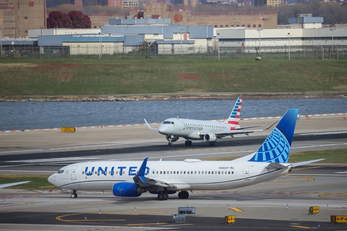 United Airlines CEO Scott Kirby has proposed a potential merger with American Airlines Group. - Bloomberg