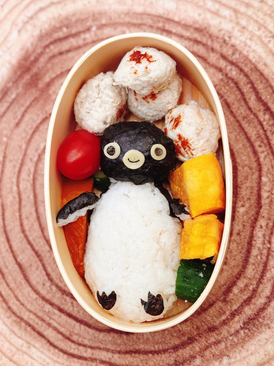 Suicaペンギン弁当。

 #Suicaペンギン  #Suica  #キャラ弁