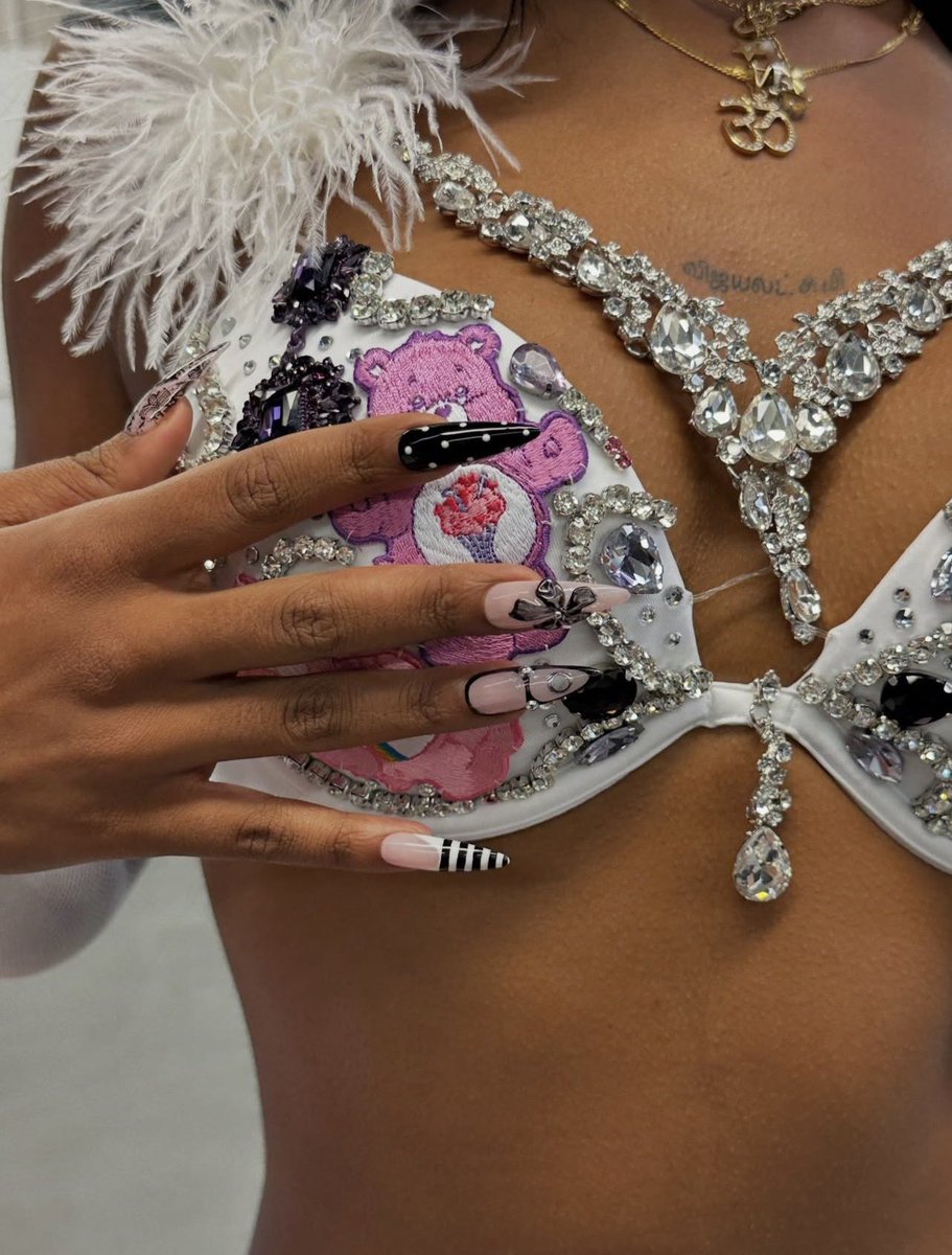 FANS-LARA RAJ 🇧🇷 🗝️ tweet media