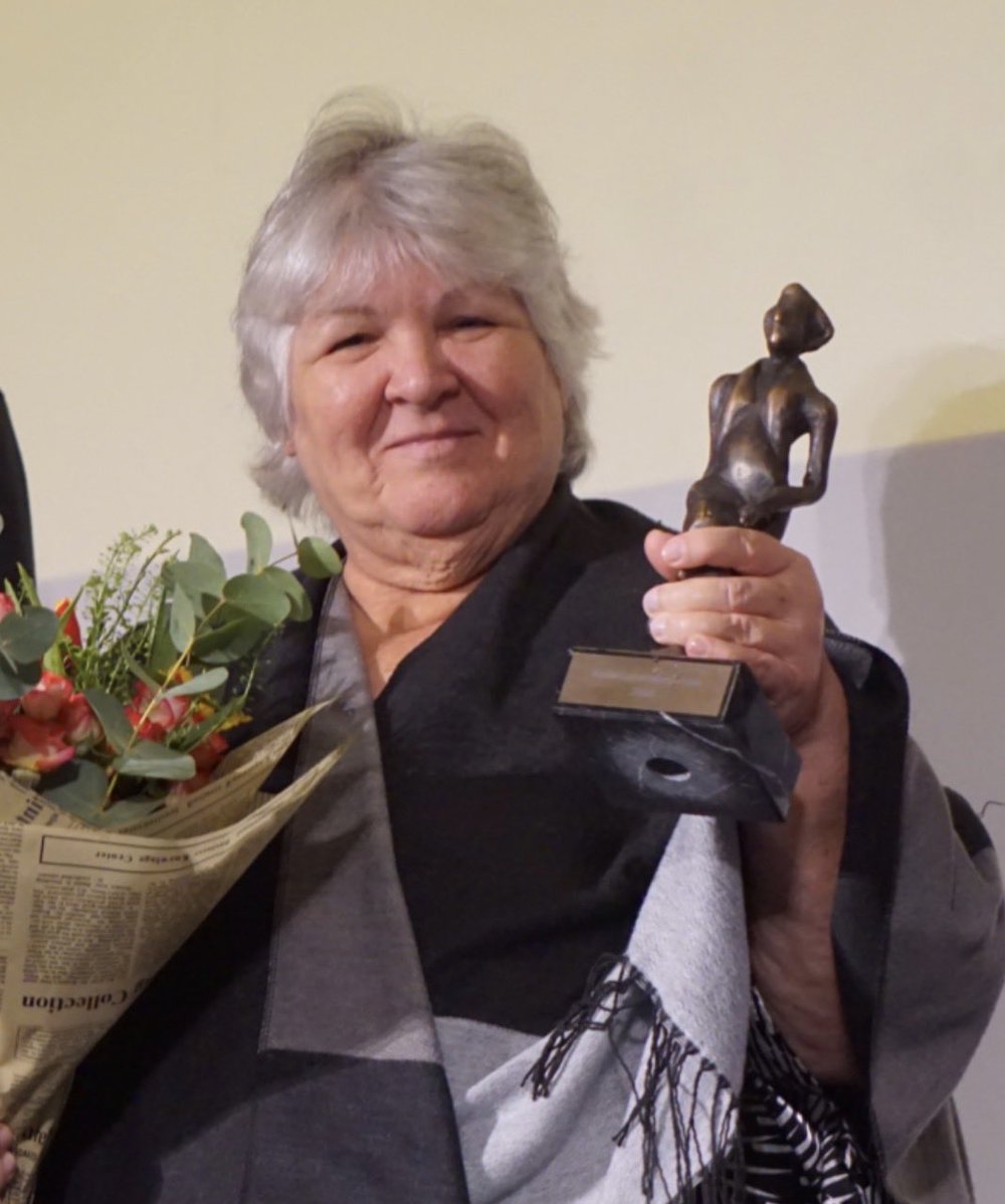 Muchas felicidades Aleidita por el premio Rosa-Luxemburg 2026, muy merecido por tu permanente lucha por un mundo mejor, por el que entregó su vida tu papá, nuestro Che Guevara. #CubaNoSeRinde