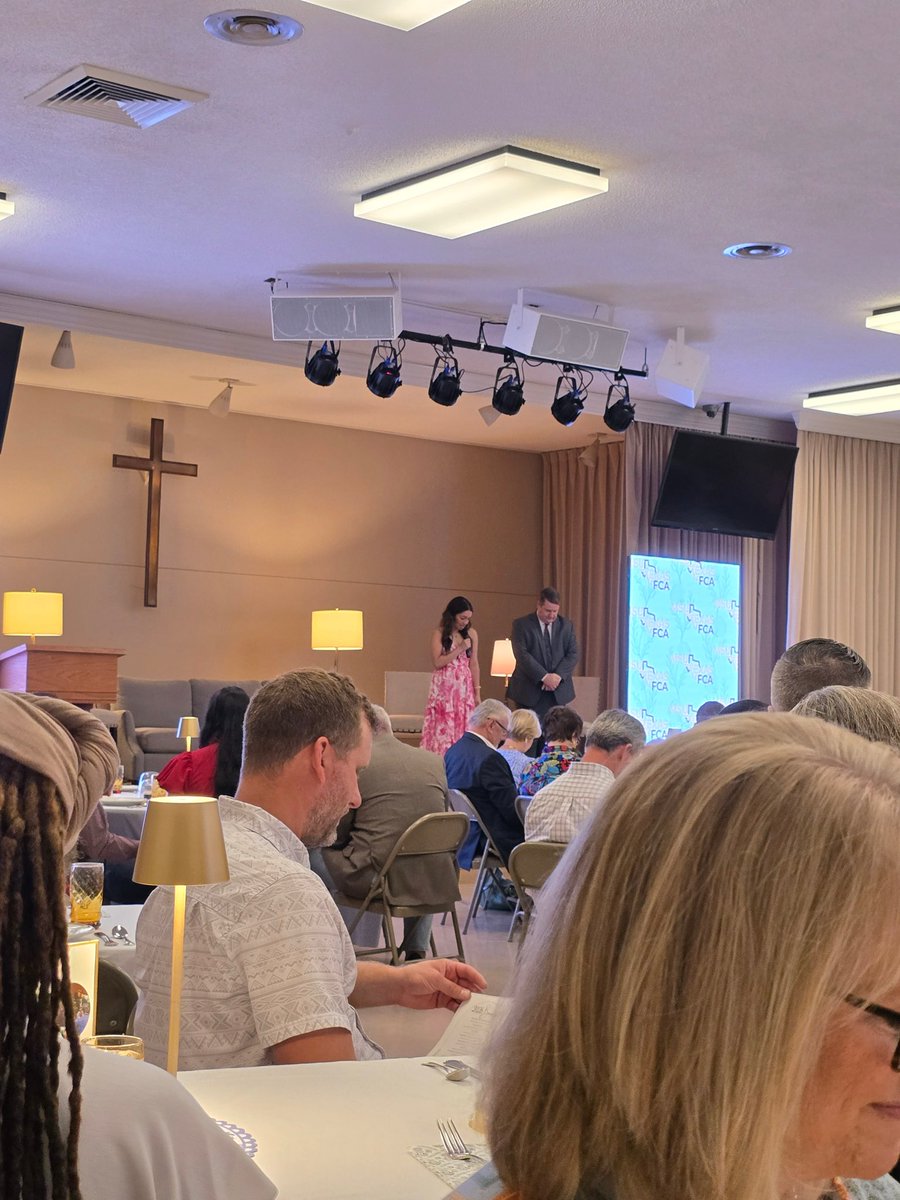 Robert Cortez tweet media