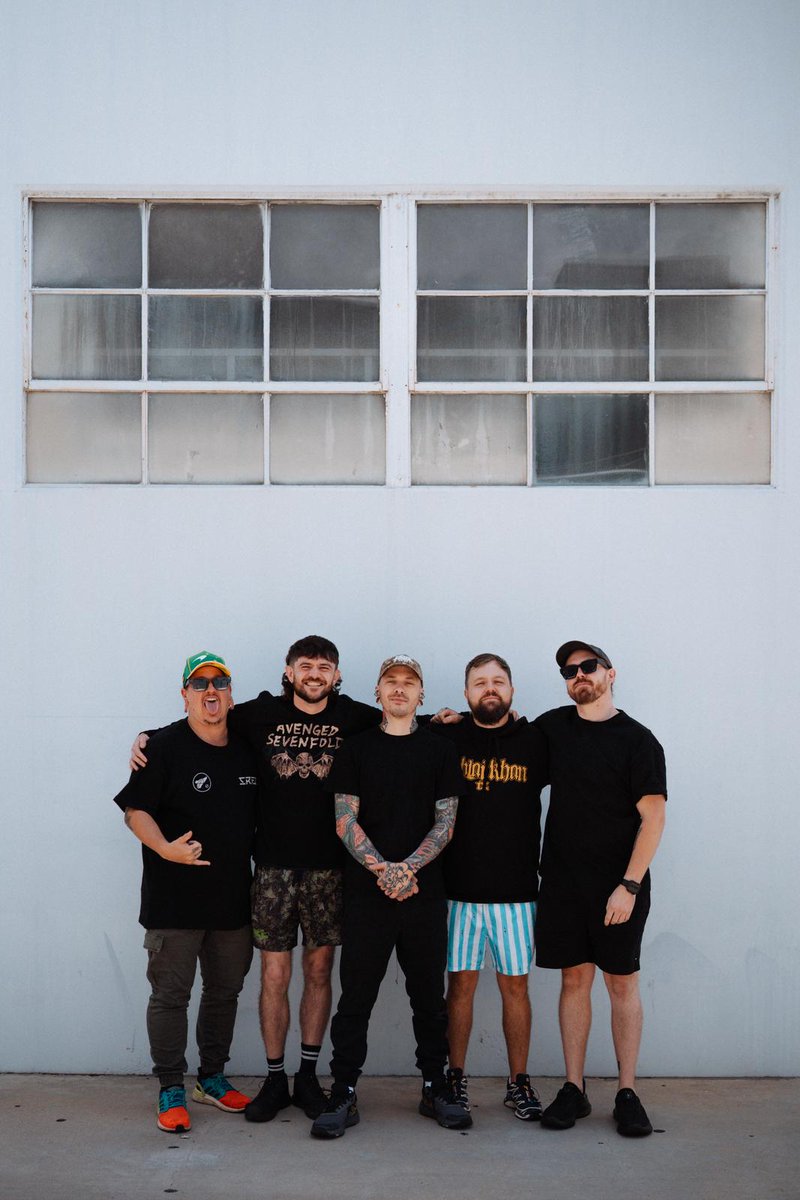 P O L A R I S tweet media