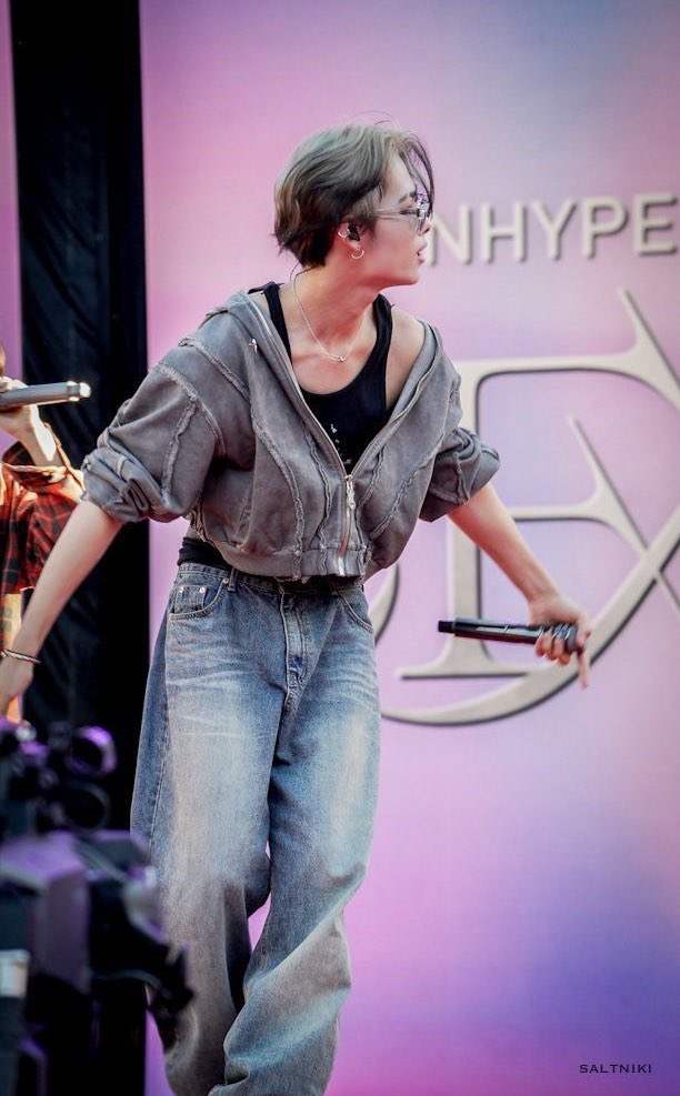 ella ENHYPEN IS 7! tweet media