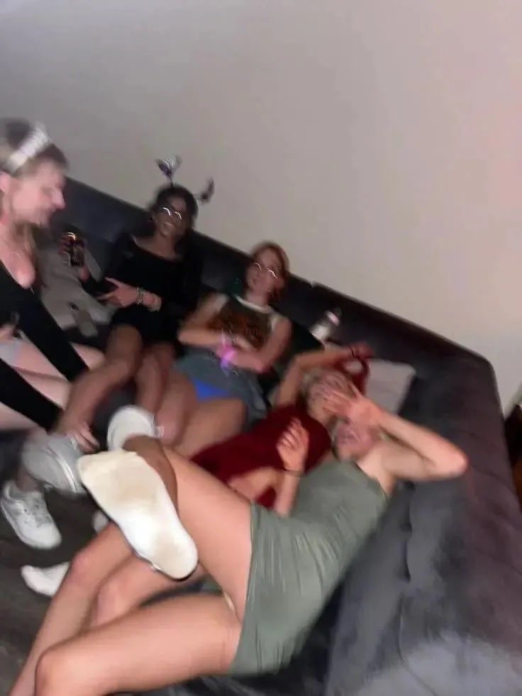 Sergio_ortiz90's tweet image. #teenage

Welcome to the teen &amp;amp; preteen world 🔥❤️‍🩹
Daily content just for you—tap the link below 👇👇

t.me/Teen_roomz