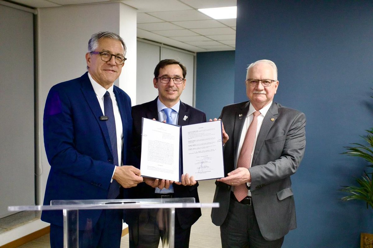 Ministério da Saúde 🩵 tweet media