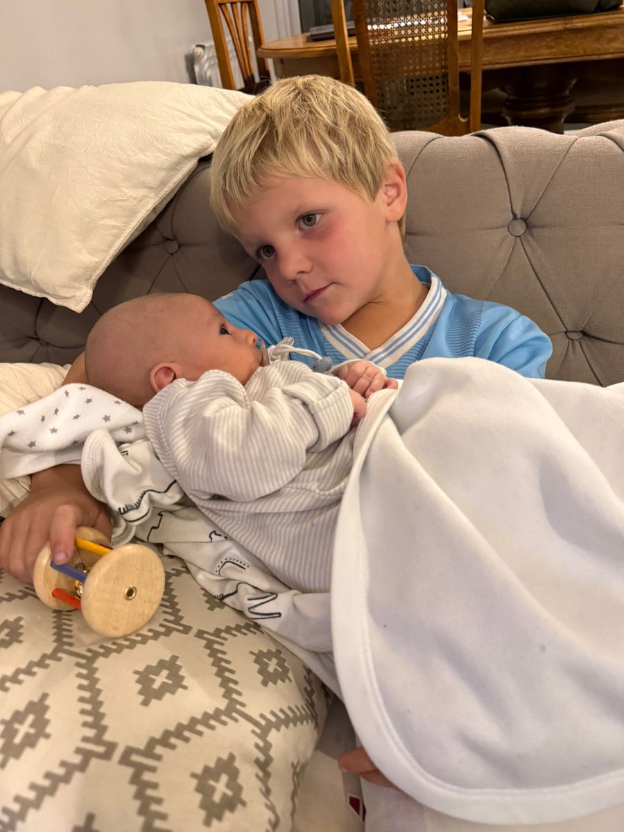 Adriana Videla 💛 #ÑoñaRepublicana tweet media