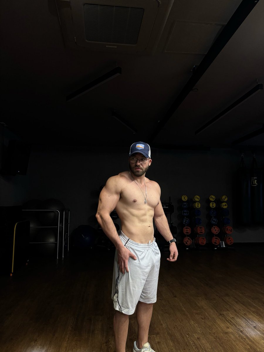 Joshua Lyon tweet media