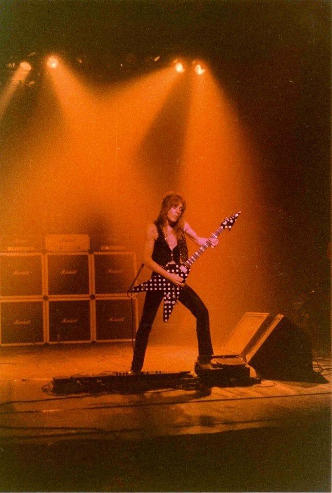 Metalmike tweet media