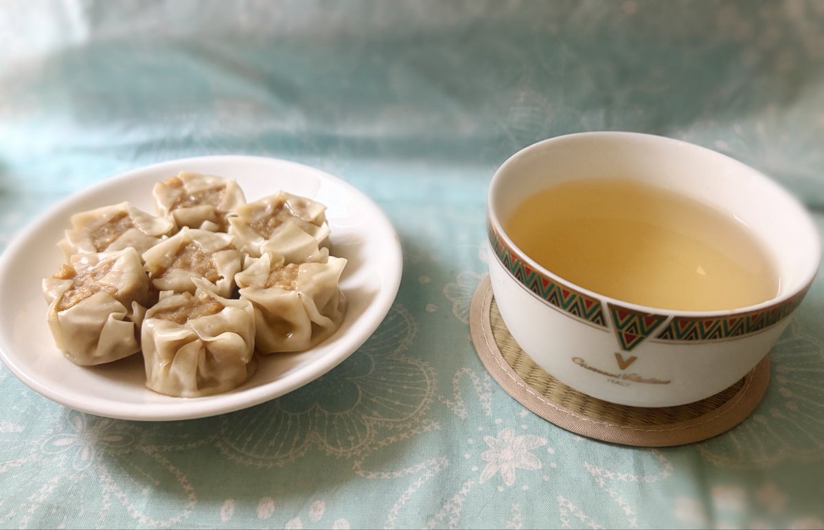 おはようございます☁️

今日も次なる目標に向けて、たくさんインプットしていきたいと思います！

今日も素敵な一日になりますように
╰(*´︶`*)╯♡

飲茶しました💕