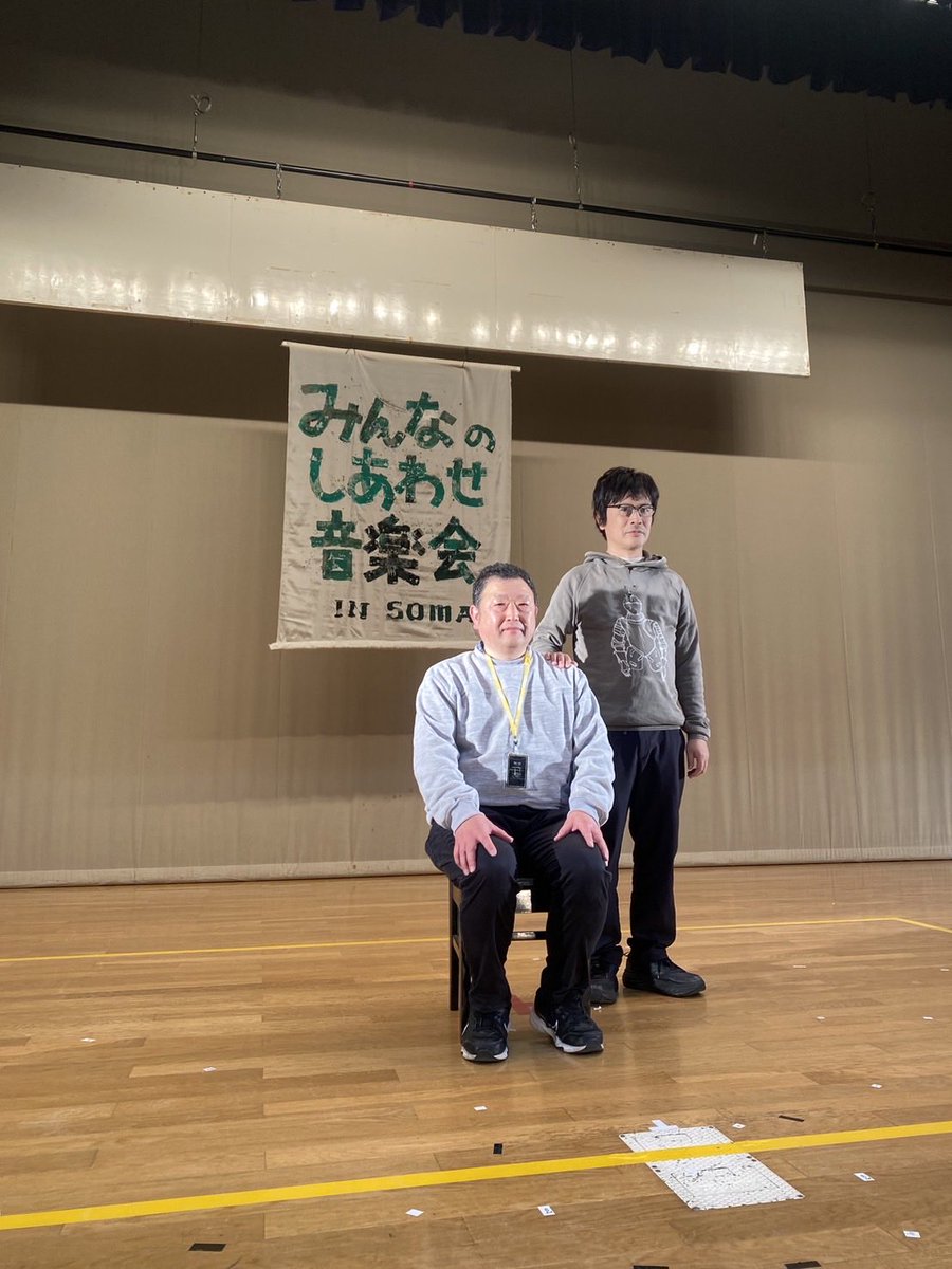 くるりNEW ALBUM
「儚くも美しき１２の変奏」
アナログ盤
も・・・売っですよ👍

工房もくもくが作ってくれたQURULIロゴ入り巾着も・・・つけちゃいますよ👍

¥6,600
見開きジャケット
美しい💓

お問い合わせやご購入は、💬チャットからお願い致します🙇