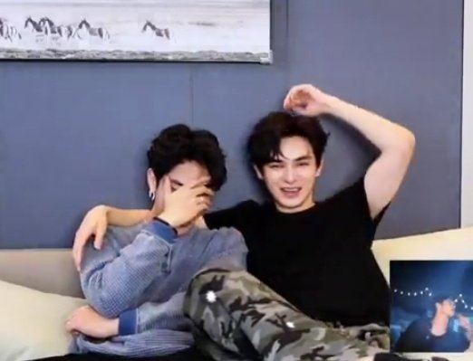 ai 💛🧡 tweet media