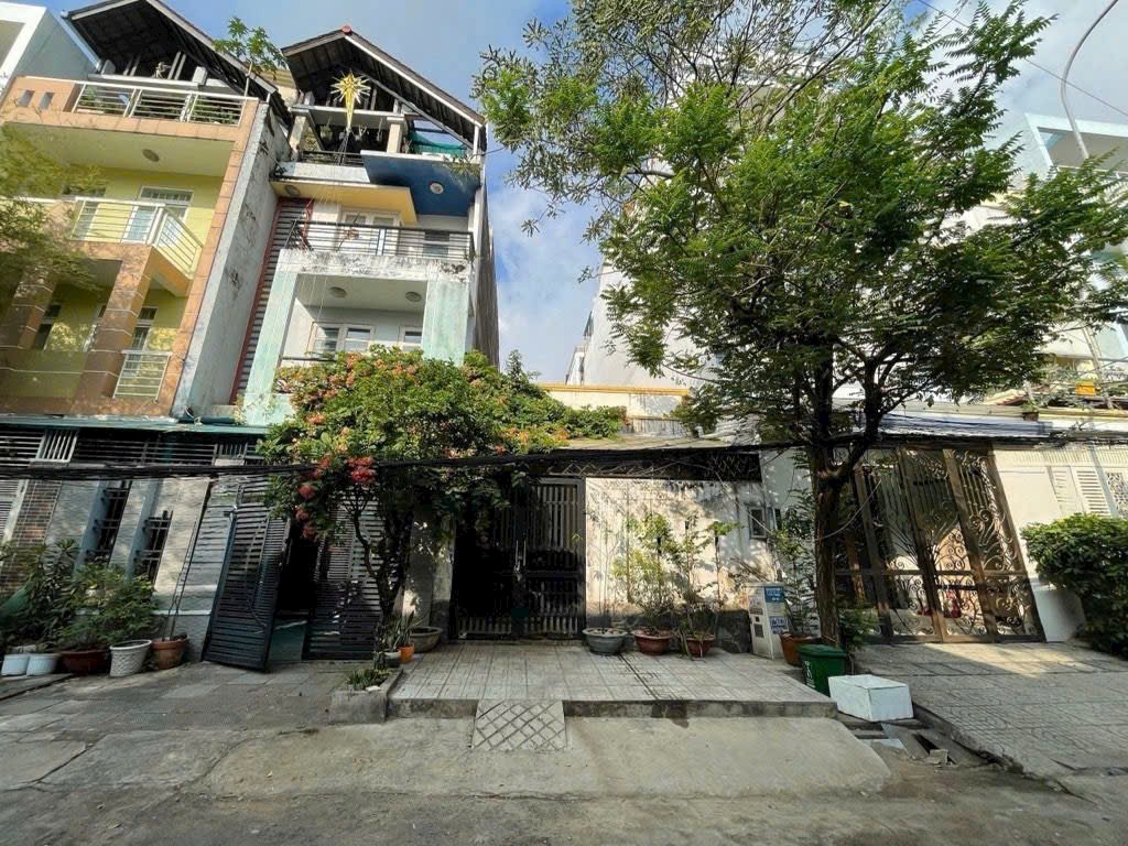 Dũng Nhà Đất tweet media