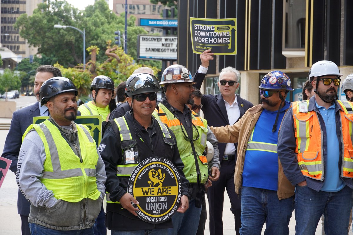 MayorToddGloria's tweet image. San Diego is leading on housing, because we’re saying yes to more homes. #AB2074 by @MattHaneySF builds on that by making it easier to deliver high-rise homes near transit and adding a state loan fund to move #Downtown projects forward. That’s how we #BuildMoreHomes.