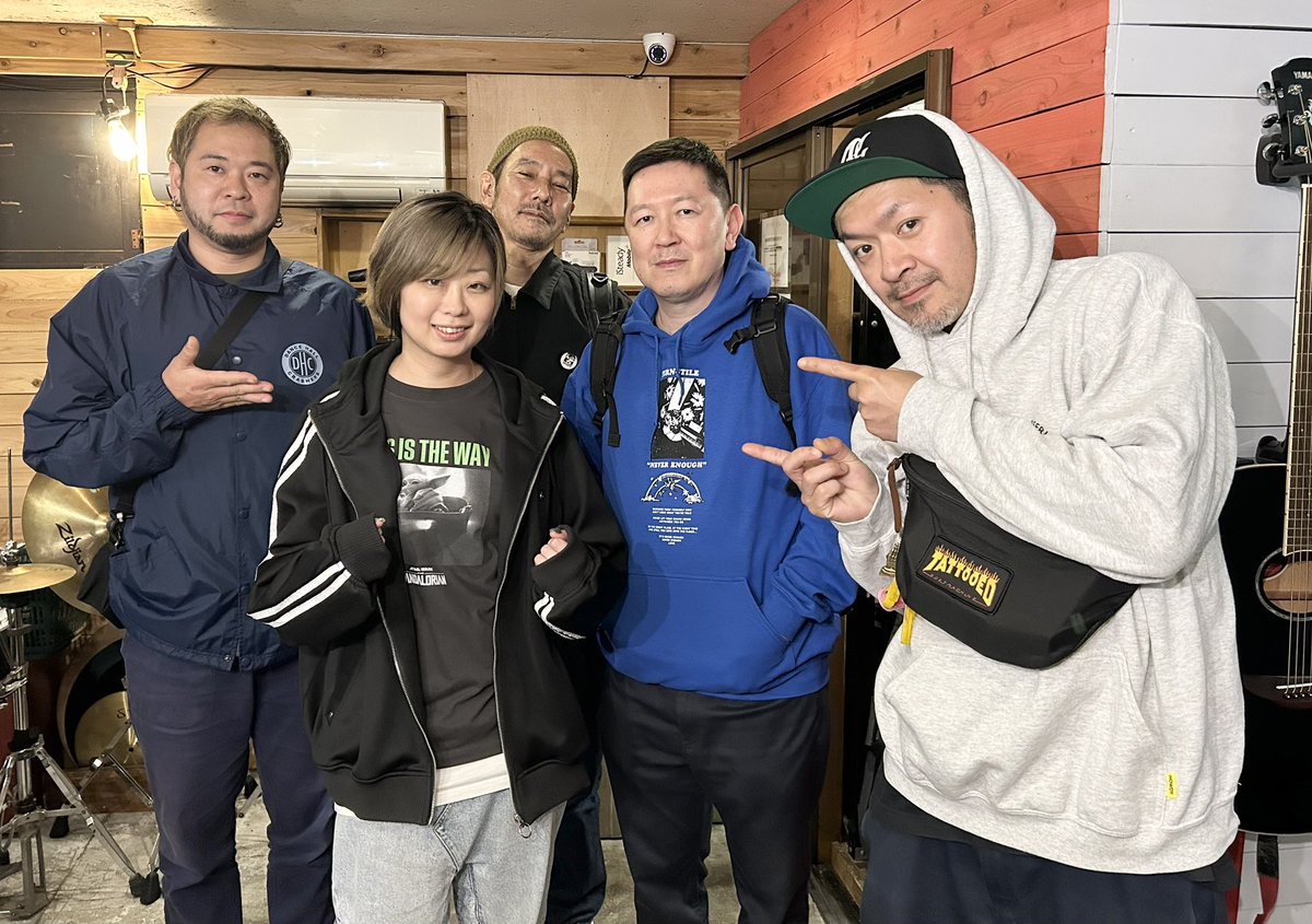 COQUETTISH tweet media