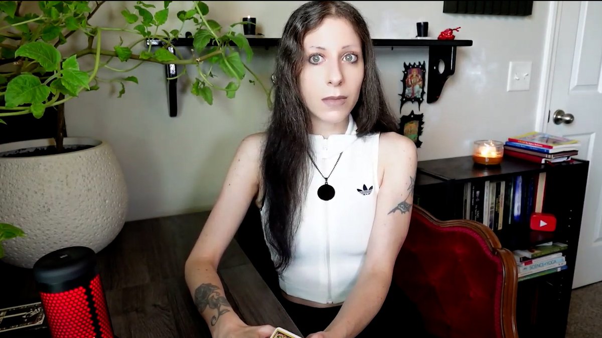 Cyber Witch tweet media