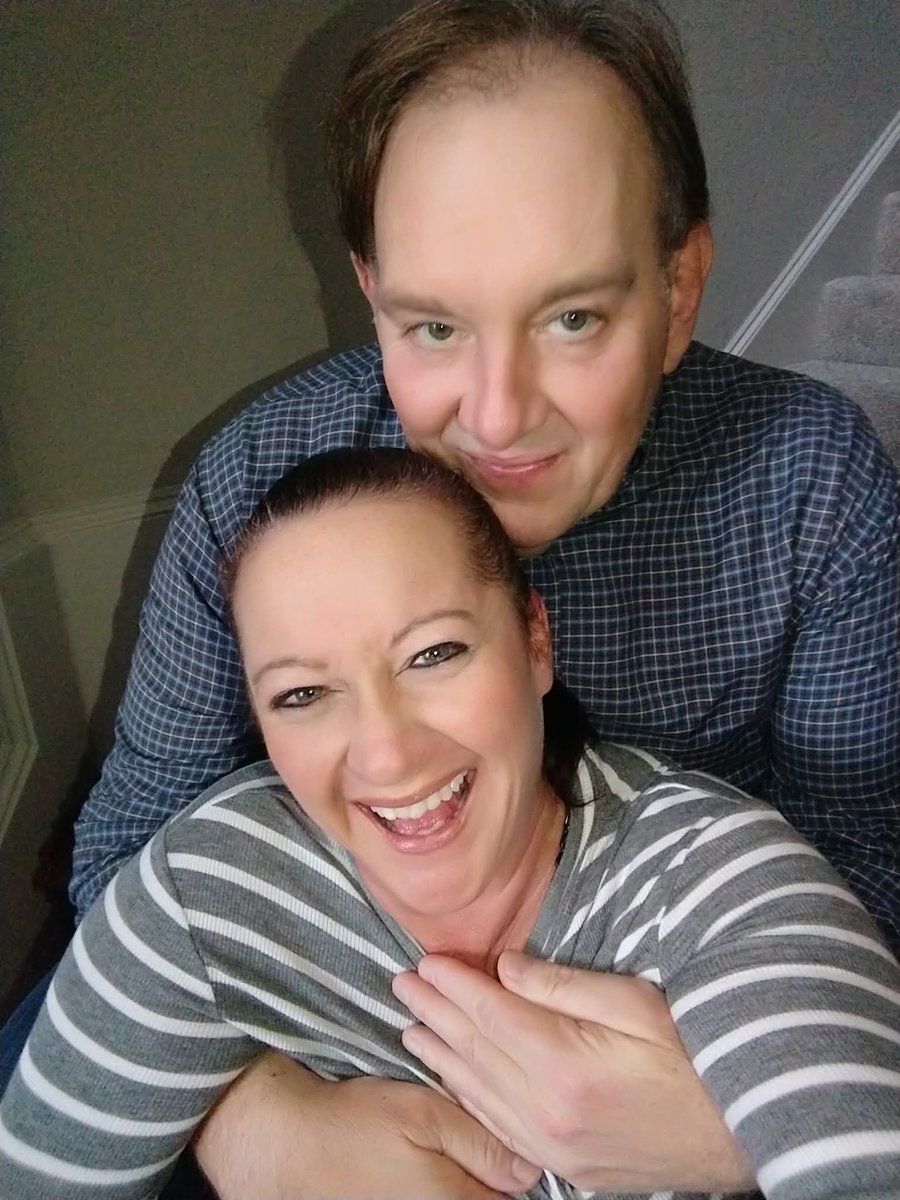 FrameLifePhoto's tweet photo. 24yrs ago we said "I do" to each other. 4 kids, moments that make us laugh, being each other's rock when we need something solid, ups and downs and I'd choose you again and again. Happy Anniversary @JeffyJFR you are my best friend, I love you 💜🍾 https://t.co/rlyr3HQ9G9