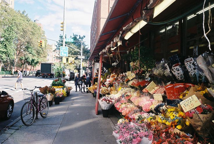 phoebridgebyers's tweet image. (how to be) the life of the party
ch2 out of context: the one with the exes