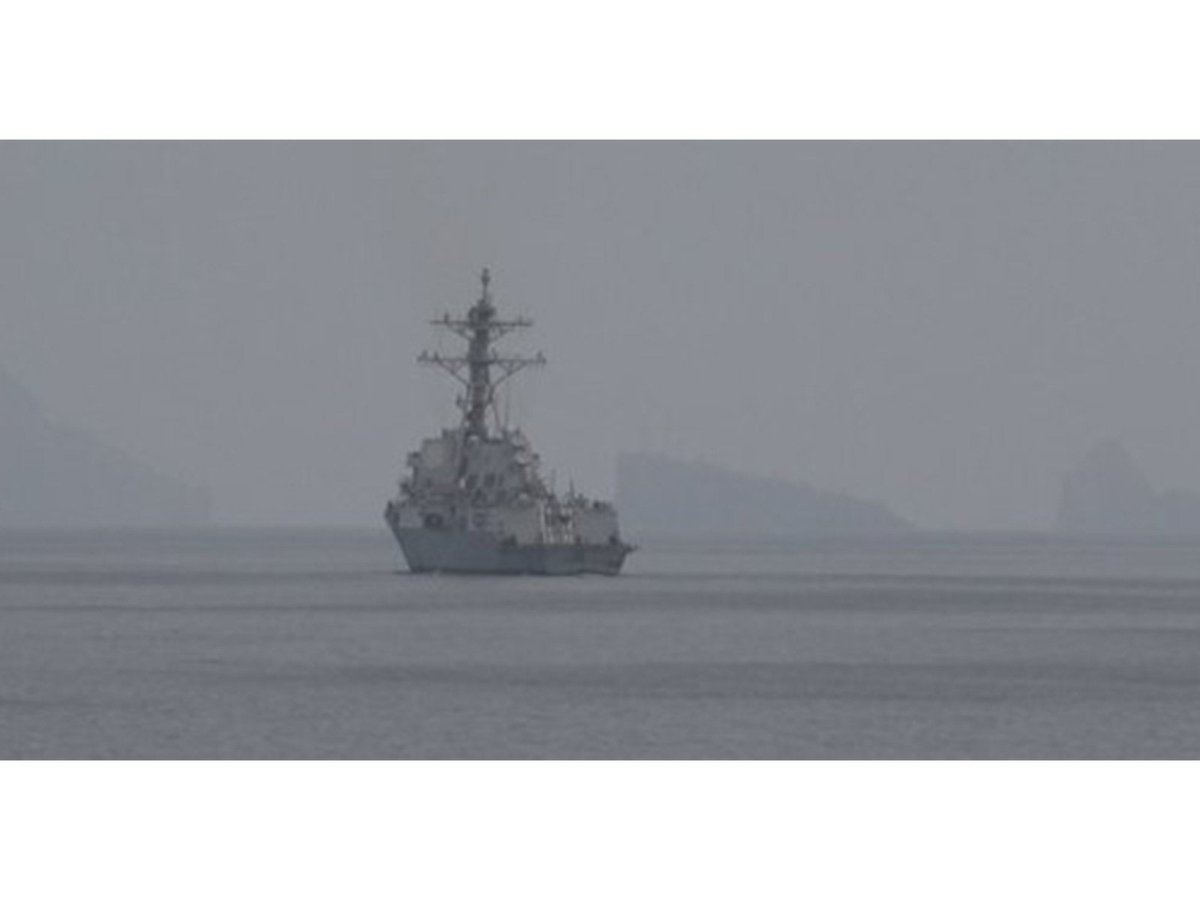 ani_digital's tweet image. US Navy maintains 15-ship presence in Middle East region, may participate Iran blockade

Read @ANI Story | aninews.in/news/world/us/…

#US #Iran #MiddleEast