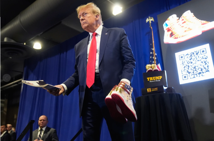 Trump family deal spree could open door for future presidents to profit from office