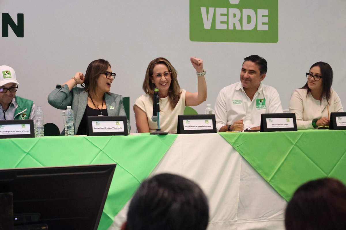 partidoverdegto's tweet photo. Las y los Verdes de Guanajuato estuvimos presentes en el arranque de los trabajos electorales rumbo al 2027 de la 2ª circunscripción, con sede en San Luis Potosí.

Reconocemos el gran trabajo territorial de nuestros Verdes de SLP y agradecemos su recibimiento como anfitriones. https://t.co/7uZADyyKDN