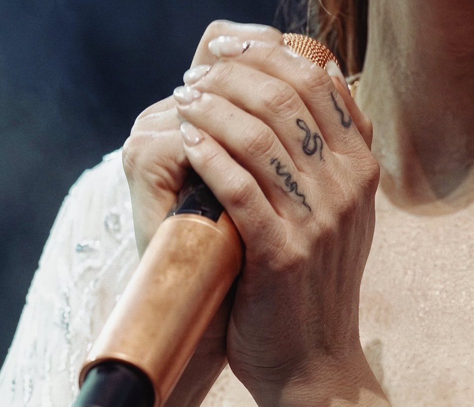 vi💋🐆𐚁 miranda priestly’s husband tweet media