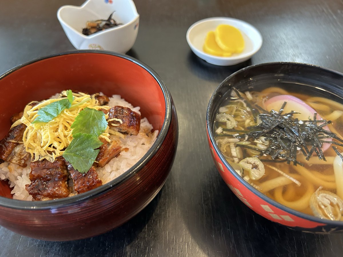 勢登鮨 tweet media