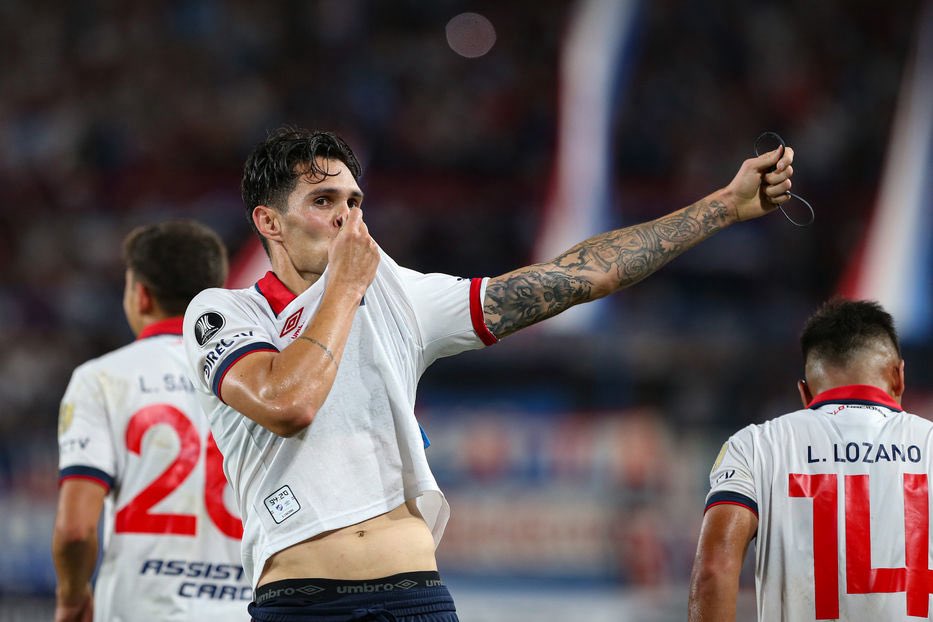 LocurαNαcıonαl🇳🇱 tweet media