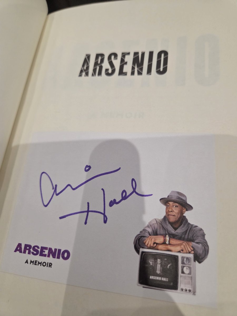 iancle1's tweet photo. Had an amazing night listening to the ONE AND ONLY @ArsenioHall #Cleveland #ClevelandLove #ArsenioHall true #NorthEastOhio legend. βπ»βπΌπ―π https://t.co/R7sYOJpbkH