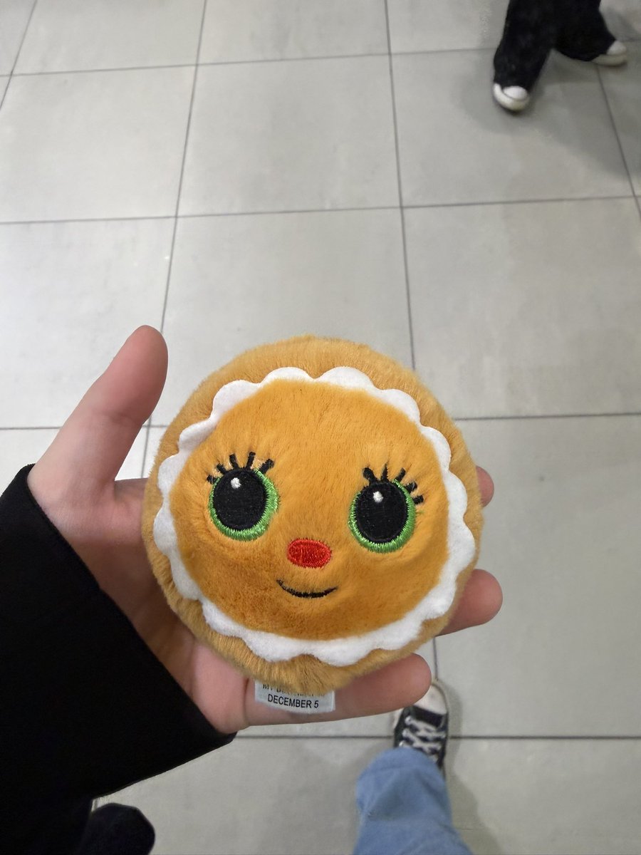 devin 🎱 tweet media