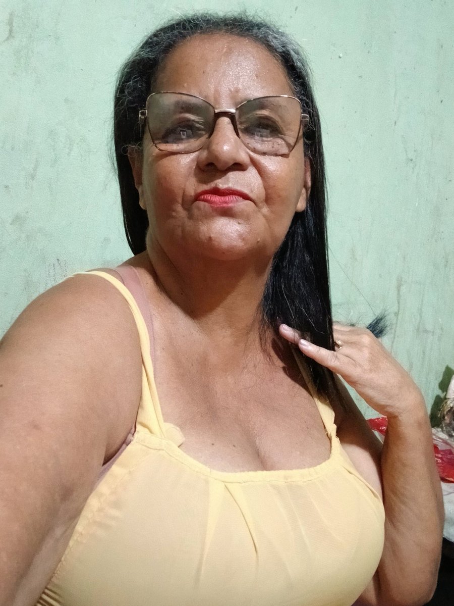 BAUDASCOROAS's tweet photo. #MILFs #Coroas #Mature #Maduras #Granny  Só as mais experiências Segue e aproveita     👑 https://t.co/EZGnfwyYes