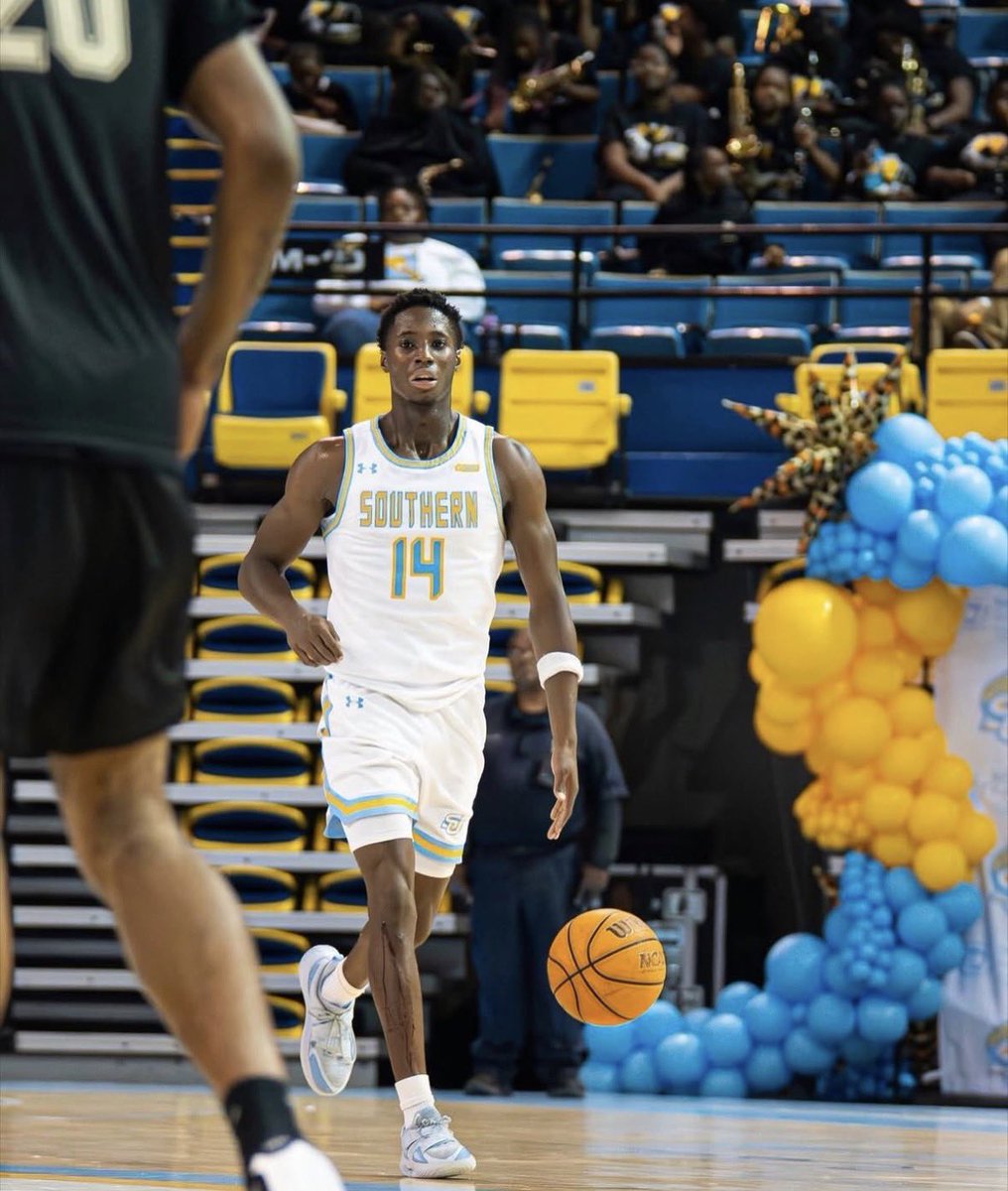 tobias_bass's tweet image. Since entering the transfer portal, Fazl Oshodi has heard from the following schools:

William &amp;amp; Mary 
La Salle 
New Haven 
Northwestern state 
NCA&amp;amp;T  
Cleveland state 
Binghamton  
Albany
Marshall 
Le Monye
Western Carolina 
UIC
Rice