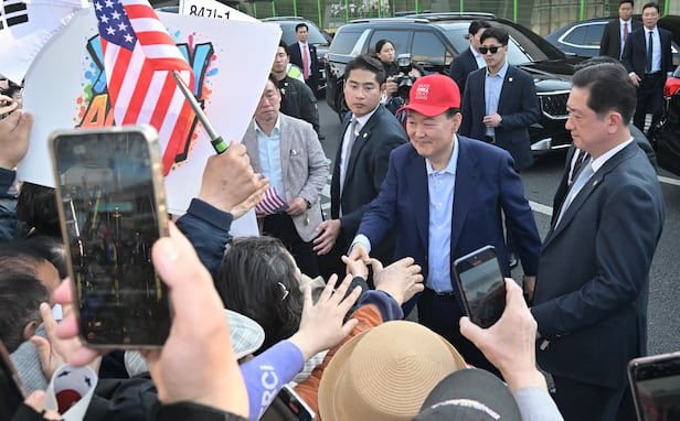 Alexandre tweet media