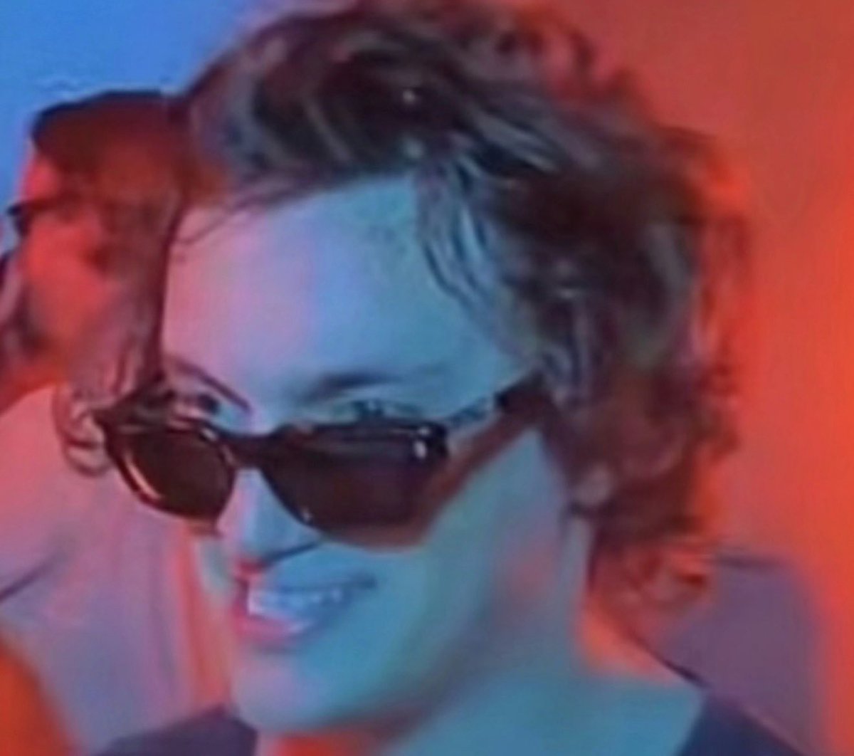 ketbobtusipants's tweet image. Me @ the silva bumpa pop up on wed #unemployed