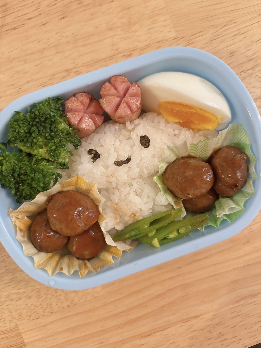 yopico💙🤍❤️💛💚 tweet media