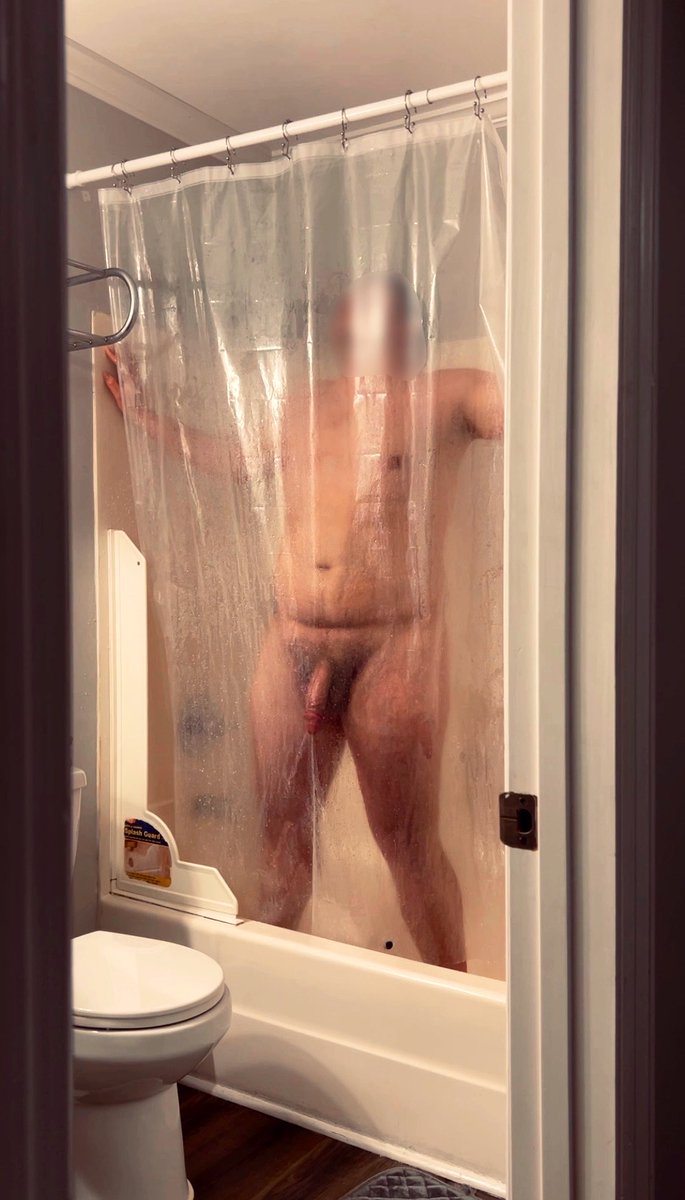 freakydeaky6611's tweet photo. POV you catch your hung beefy roommate “accidentally” showering with the door wide open again https://t.co/cdL38I4XNP