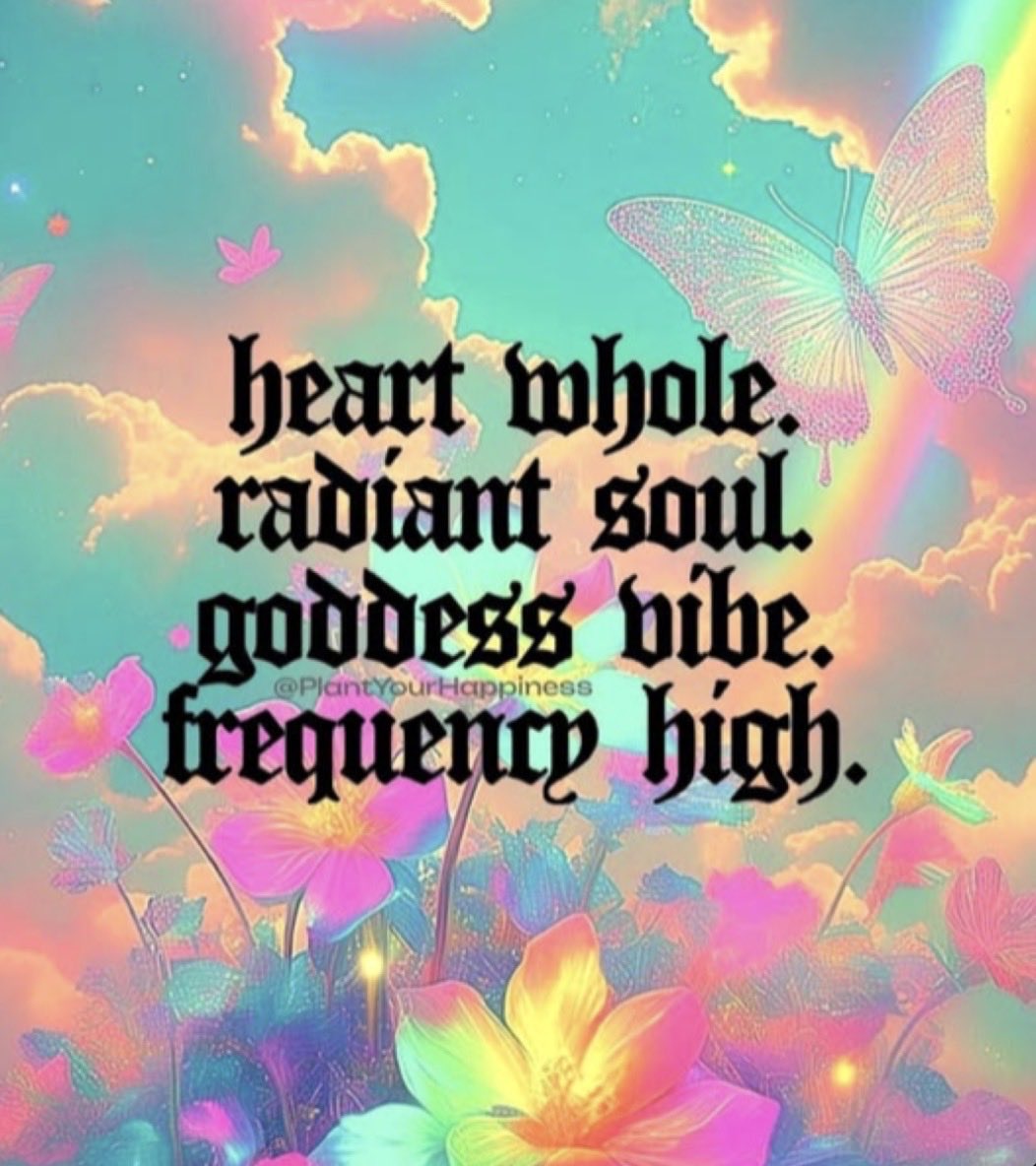 Mikaella - The Conscious Witch tweet media