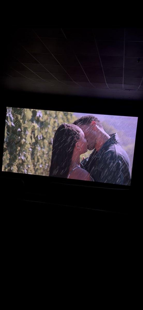 AndreaCharmdoll's tweet photo. He loves her idc..🩷 #hallebailey #regejeanpage https://t.co/eTj9QQy8XN