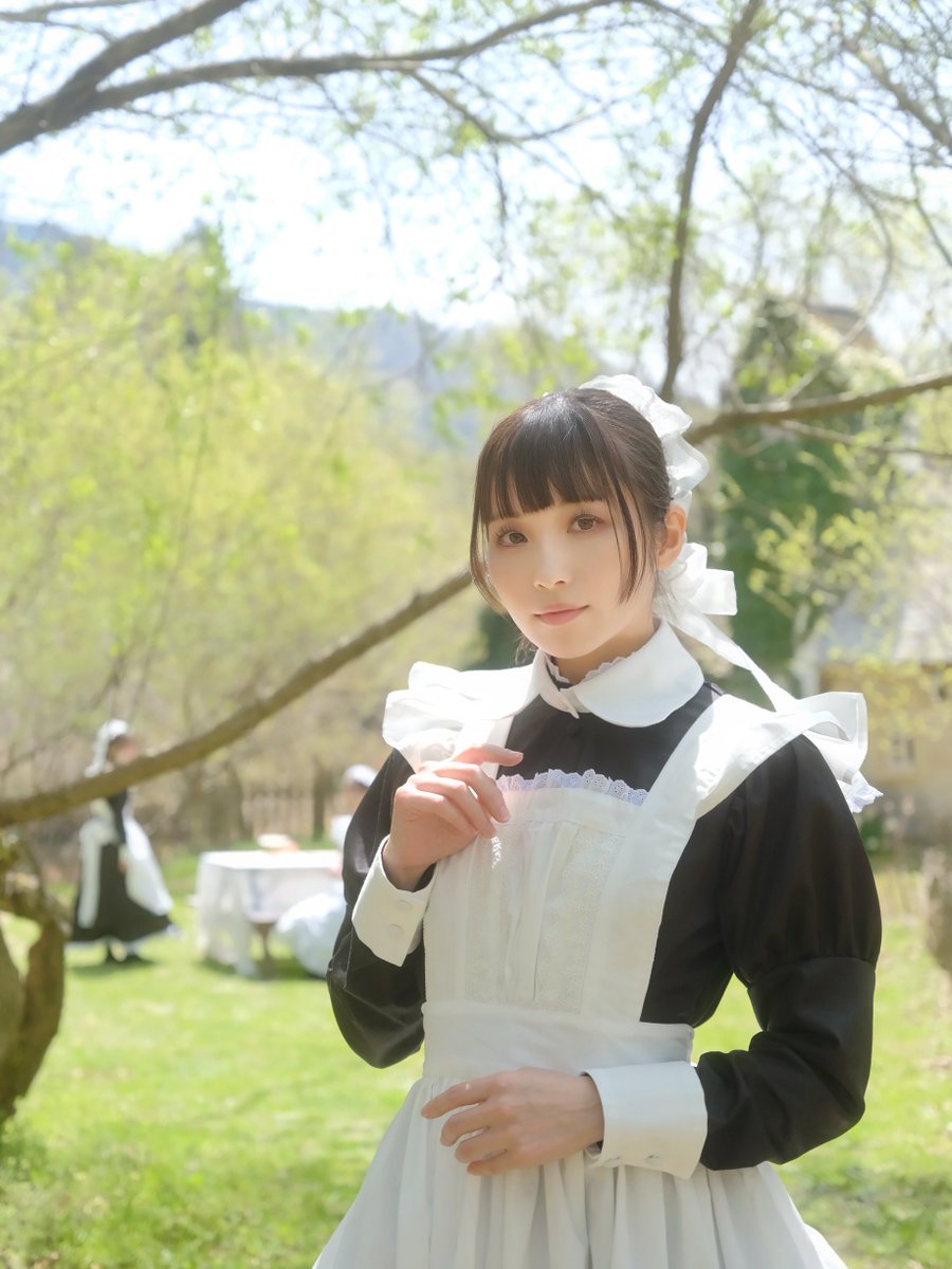 prememo_maid's tweet image. おはようございます。旦那様、お嬢様。

本日は嬉しいご報告があります。

来月のメイド博には、
クレア、アリス、オリビア
三人が揃って行くことが確定しました。

昨年はアリスがイギリスへ研修旅行中でしたので、今回初めて三人が揃います。

横浜のお屋敷で、旦那様やお嬢様をお待ちしております🫖