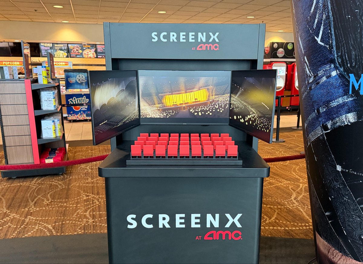 Attractions 360° tweet media