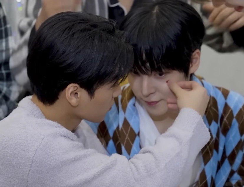 yunsangilover's tweet image. #YUNHO #윤호 ★ #SAN #산 ★ #ATEEZ #에이티즈